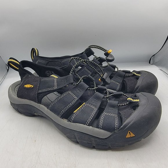 KEEN Newport H2 Mens 11 Black Sandals Closed Toe Summer Waterproof Sport 1001907 - Picture 1 of 12